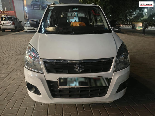 Second-hand 2013 Maruti Suzuki Wagon R LXI BS IV for sale in Ahmedabad