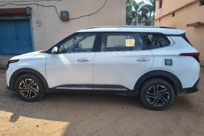 2022 किया केरेंस Luxury Plus Diesel 7Str BSVI