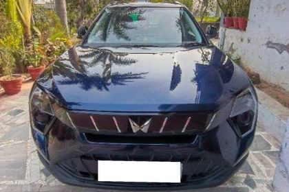 2024 Mahindra XUV 3XO MX3 Pro