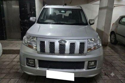 2017 Mahindra TUV 300 mHAWK100 T8 AMT