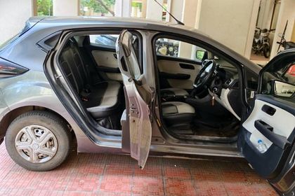 2022 Tata Altroz XE Plus BSVI