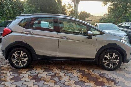 2020 Honda WR-V i-VTEC वीएक्स