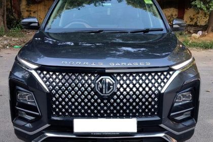 2023 MG Hector Plus Sharp Pro CVT 7 Str 2023-2025