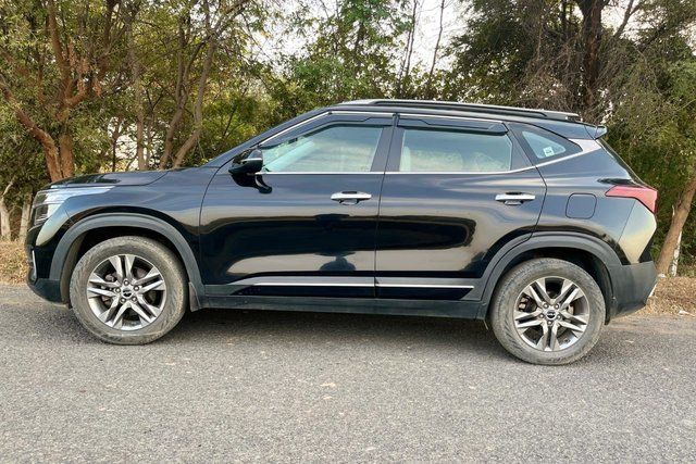 Second-hand 2022 Kia Seltos एचटीएक्स जी for sale in Ahmedabad