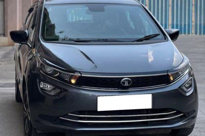 2024 टाटा अल्ट्रोज़ XZ Diesel
