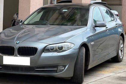2011 BMW 5 Series 520d Sedan