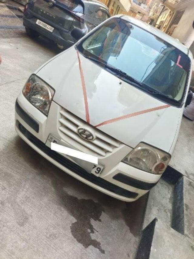Hyundai Santro Xing GL Plus Second-hand 2011 Hyundai Santro Xing GL Plus for sale in New Delhi