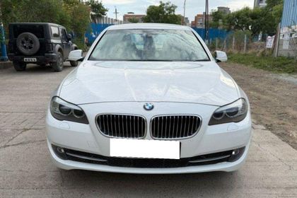 2011 BMW 5 Series 520d Sedan