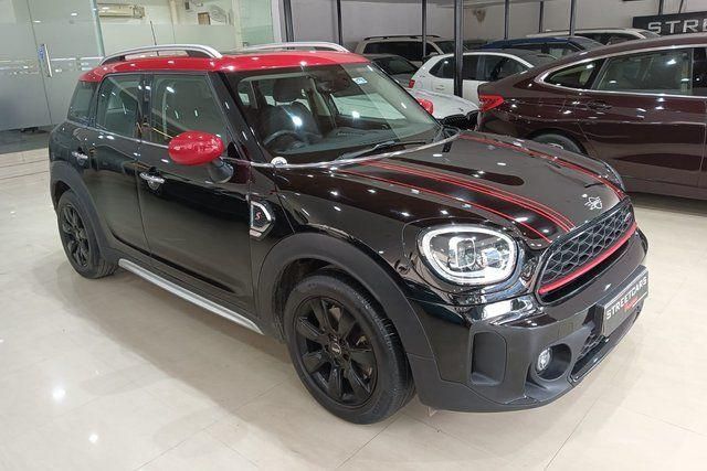 Second-hand 2021 Mini Cooper Countryman Cooper एस रेनफोर्स्ड for sale in Bangalore