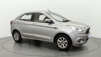 2017 Ford Aspire Titanium बीएस4