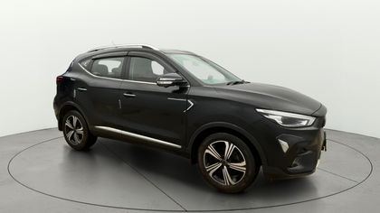 2022 MG Astor Savvy CVT लाल बीएस6