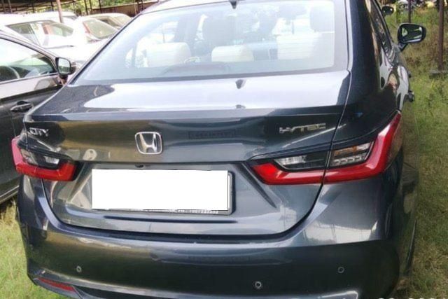 Honda City वीएक्स सीवीटी Second-hand 2023 Honda City वीएक्स सीवीटी for sale in New Delhi