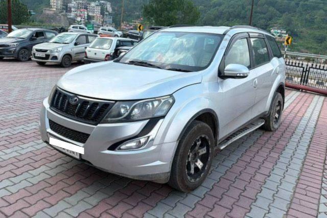 Mahindra XUV500 R W10 FWD Second-hand 2016 Mahindra XUV500 R W10 FWD for sale in Solan