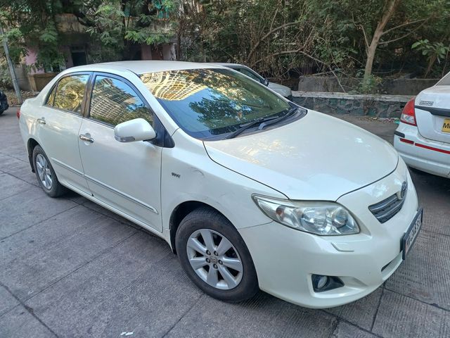 Toyota Corolla Altis जी Second-hand 2010 Toyota Corolla Altis जी for sale in Thane