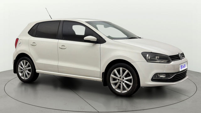 Volkswagen Polo 1.2 एमपीआई हाईलाइन Second-hand 2016 Volkswagen Polo 1.2 एमपीआई हाईलाइन for sale in Chennai
