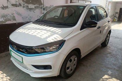 2024 Tata Tiago EV एक्सटी LR