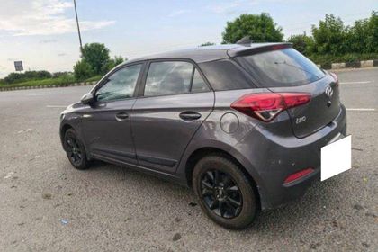 2016 हुंडई आई20 Sportz 1.2