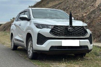 2023 Toyota Innova Hycross G 8STR
