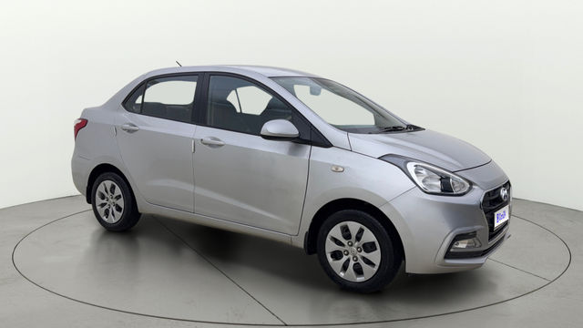 Hyundai Xcent 1.2 VTVT E Plus Second-hand 2018 Hyundai Xcent 1.2 VTVT E Plus for sale in Ahmedabad