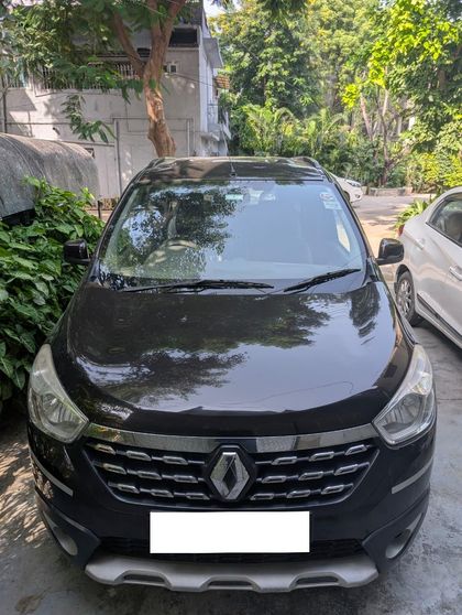 2018 Renault Lodgy Stepway 110PS RXZ 7S