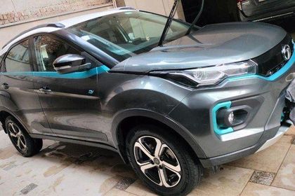 2022 Tata Nexon EV XZ Plus