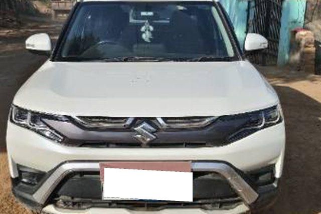 Second-hand 2023 Maruti Suzuki Brezza Zxi for sale in Raipur
