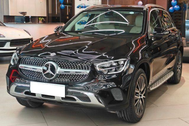 Mercedes-Benz GLC 200 Second-hand 2022 Mercedes-Benz GLC 200 for sale in Ahmedabad