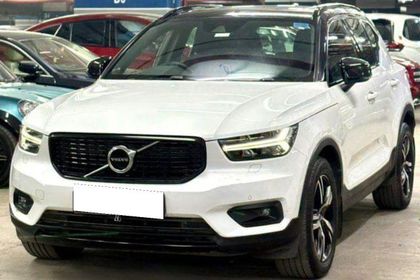 2020 वोल्वो एक्ससी40 T4 R-Design