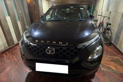 2022 Tata Safari XZA AT BSVI