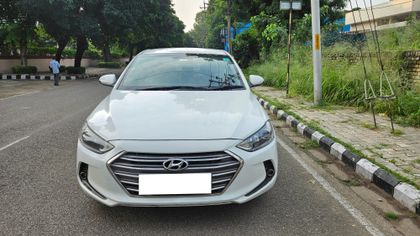 2017 Hyundai Elantra 1.6 एसएक्स
