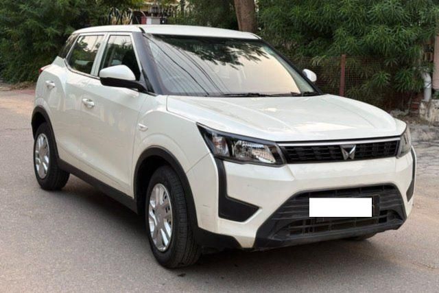 Second-hand 2022 Mahindra XUV300 W4 डीजल बीएस6 for sale in Jaipur