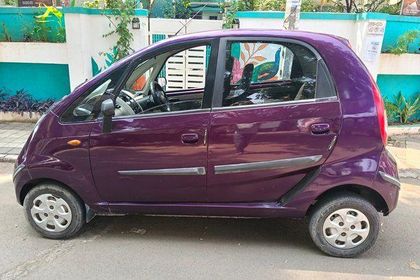 2015 टाटा नैनो XT