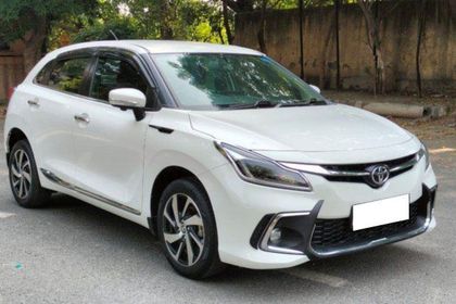 2023 Toyota Glanza V