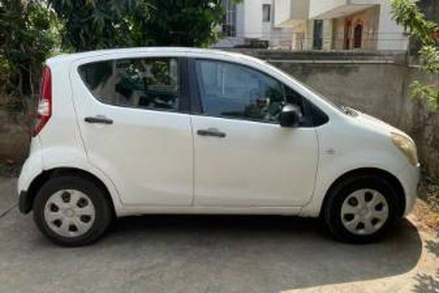 Maruti Suzuki Ritz वीएक्सआई Second-hand 2011 Maruti Suzuki Ritz वीएक्सआई for sale in Surat