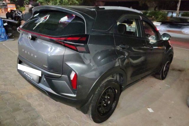 Tata Nexon Smart Opt CNG Second-hand 2024 Tata Nexon Smart Opt CNG for sale in Ghaziabad