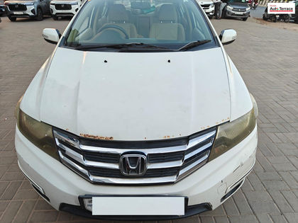 2013 Honda City 1.5 V MT Sunroof