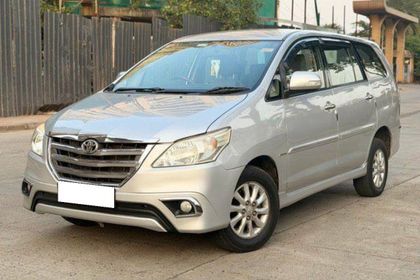 2013 Toyota Innova 2.5 VX (Diesel) 8 Seater