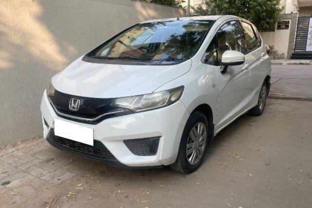 Honda Jazz 1.2 S i VTEC Second-hand 2017 Honda Jazz 1.2 S i VTEC for sale in Ahmedabad