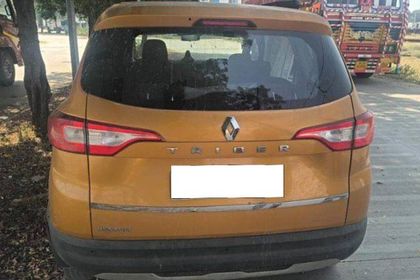 2022 Renault Triber RXT EASY-R AMT BSVI