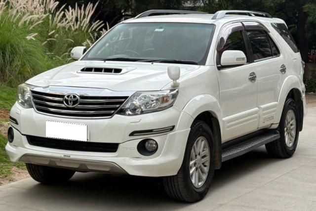 Toyota Fortuner 4x2 4 Speed AT TRD Sportivo Second-hand 2012 Toyota Fortuner 4x2 4 Speed AT TRD Sportivo for sale in Hyderabad