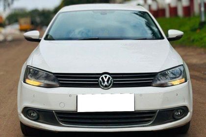 2012 Volkswagen Jetta 2.0L TDI कंफर्टलाइन