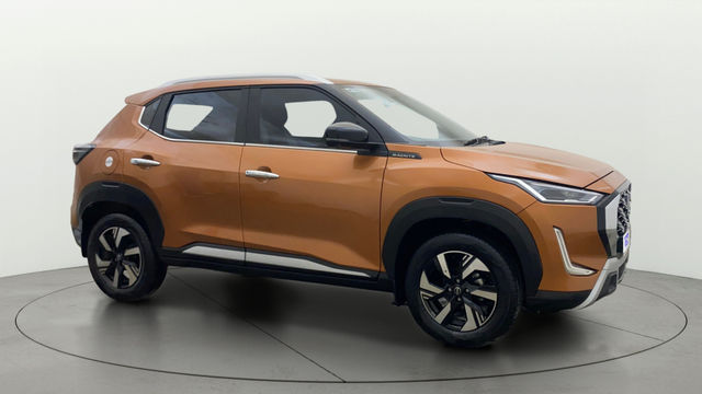 Second-hand 2025 Nissan Magnite टेक्ना एएमटी for sale in Hyderabad