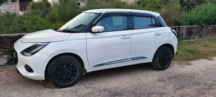 2025 Maruti Suzuki Swift VXi