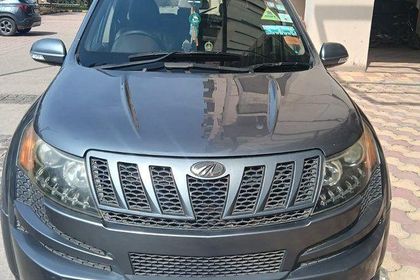 2014 Mahindra XUV500 1.99 FWD W8
