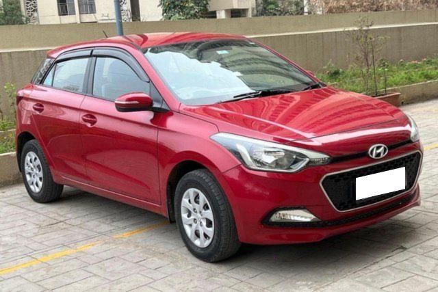 Second-hand 2017 Hyundai i20 स्पोर्टज़ 1.2 for sale in Thane