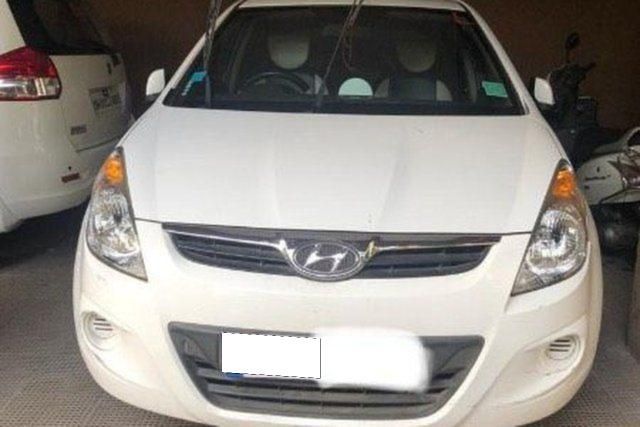 Second-hand 2011 Hyundai i20 1.2 स्पोर्टज़ ऑप्शन for sale in Mumbai