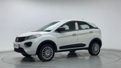 2018 Tata Nexon एक्सएम डीजल