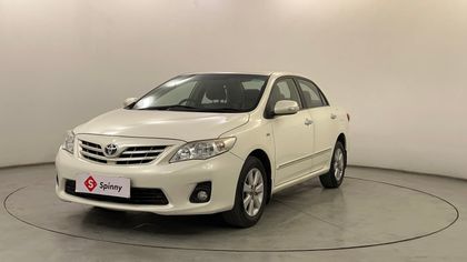 2013 Toyota Corolla Altis पेट्रोल LE