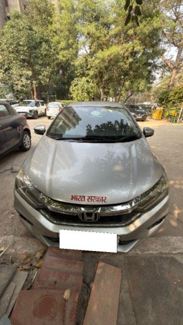 Honda City i-VTEC V Second-hand 2018 Honda City i-VTEC V for sale in Ghaziabad