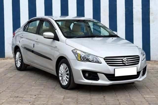 Second-hand 2017 Maruti Suzuki Ciaz VDi Plus SHVS for sale in Surat